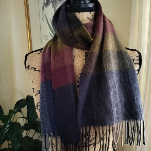 Lord & Taylor Scrap 💯 Cashmere Women's Multicolor - Picture 3 of 9